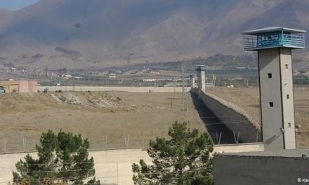 پیام تبریک ۴۷ زندانی سیاسی انتخابات ۸۸ به ملت و منتخب ملت