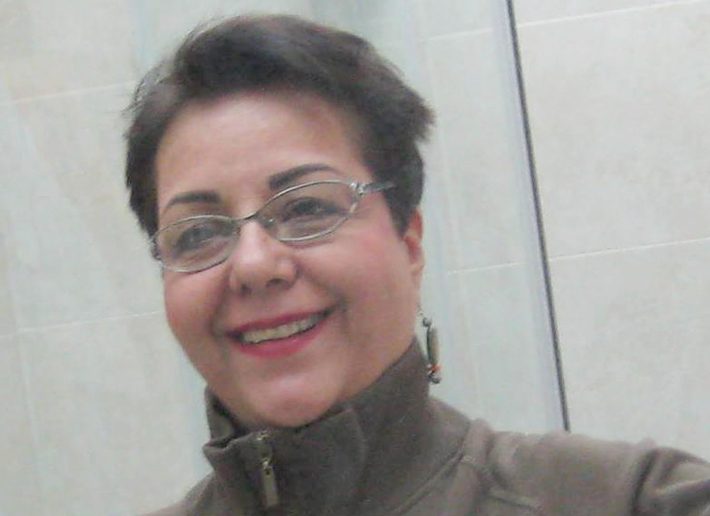 چهار شعر از بنفشه حجازی