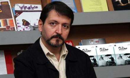 واکاوی  مشترک ساختار زبان در شعر در مجموعهٔ شعر عطر از نام اثر مشترک محمد آزرم و ایولیلیث