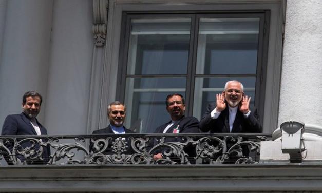 ایران روی بالکن