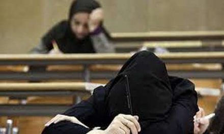 نرخ اندکِ اشتغال زنان و مسأله‌ی حجاب اجباری