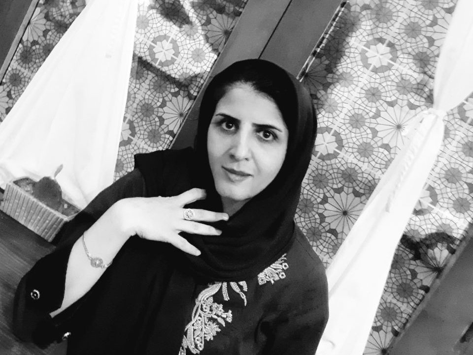 «تا چشم از دریچه‌ی چشم حرف بزند»