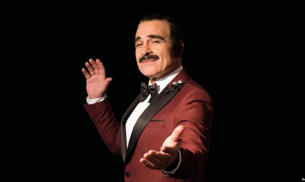 در ستایش نمایش «شاعر نقره‌ای»