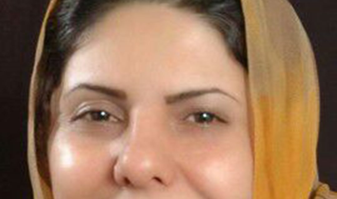 آنچه نمی‌بینم از دهان تو زیباست
